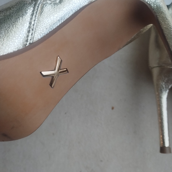 Elegant Express Gold Knee-High Boots 6.5 New - Picture 3 of 6